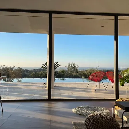 Maison Californienne فيلة