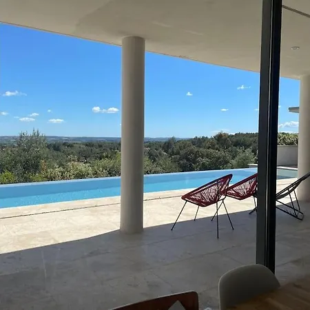 فيلة Maison Californienne نيم